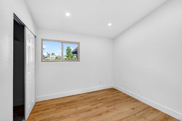 Image 24 of 35 For 2546 Marathon Dr