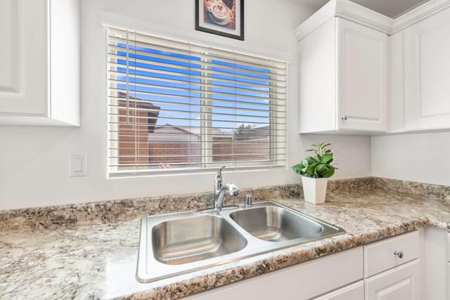 Image 7 of 38 For 67937 Rio Pecos Drive