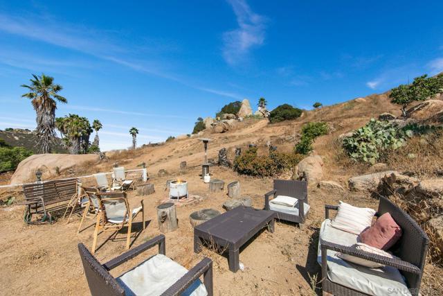 15950 Green Valley Heights Road, Ramona CA: https://media.crmls.org/mediaz/1ea987a7-0a22-4c91-a84a-f9e3f5f26f64.jpg