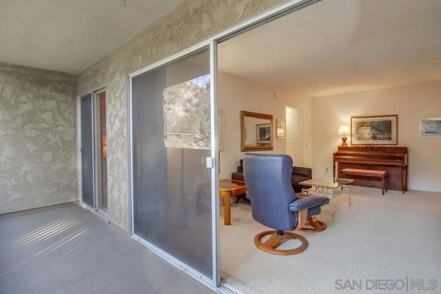 6406 FRIARS RD., San Diego, California 92108, 1 Bedroom Bedrooms, ,1 BathroomBathrooms,Condominium,For Sale,FRIARS RD.,250001424SD