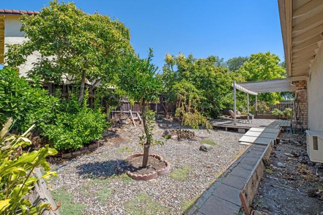 466 Prada Drive, Milpitas CA: https://media.crmls.org/mediaz/1eac1ca6-091e-42a3-a554-739900283333.jpg
