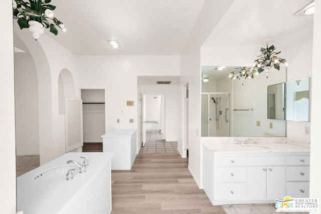 38450 Tandika Trail, Palm Desert, CA 92211