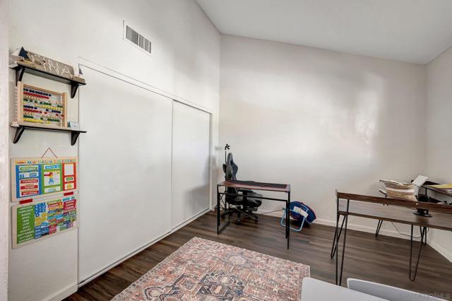 15755 Davis Cup Ln, Ramona CA: https://media.crmls.org/mediaz/1ead9804-bb01-4767-8fd0-bbc9b03ffd87.jpg