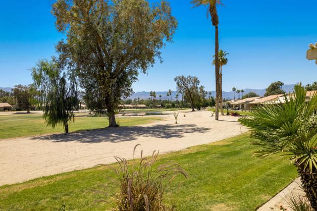 77361 Preston Trail, Palm Desert CA: https://media.crmls.org/mediaz/1eaf4712-7be4-4646-90f4-7bffbd32c877.jpg