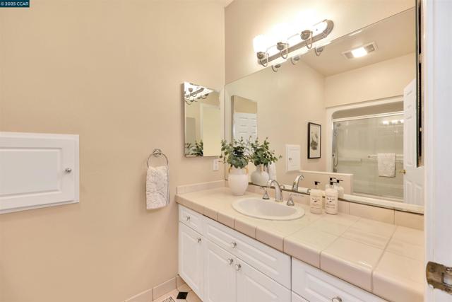 48 Sterling Way, Lafayette CA: https://media.crmls.org/mediaz/1eb1ff9a-8def-46bc-8ac6-8b92f7ec6b69.jpg