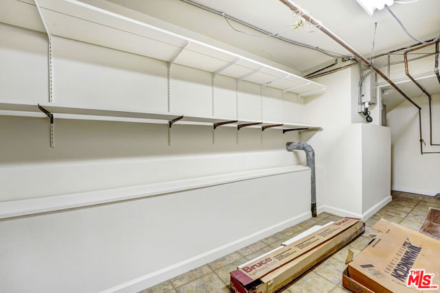 631 Strand Street, Santa Monica CA: https://media.crmls.org/mediaz/1eb2cc7d-8856-4c15-8ace-f13afb6f98eb.jpg
