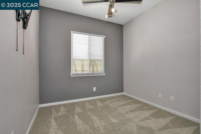 513 Mendota St, Brentwood CA: https://media.crmls.org/mediaz/1eb3c908-2df3-49da-8776-0f1703c6b024.jpg