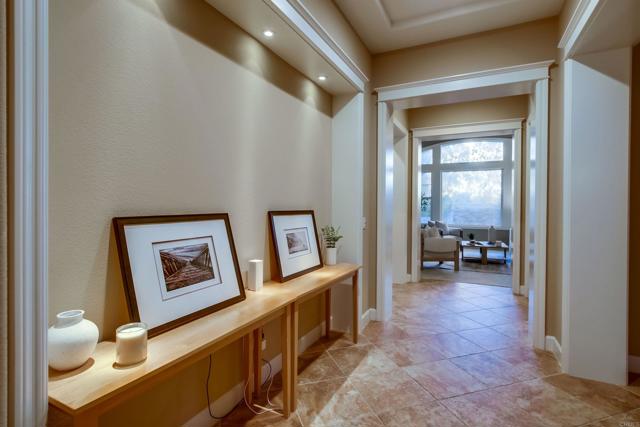 Detail Gallery Image 7 of 37 For 545 Quail Pointe Ln, Encinitas,  CA 92024 - 4 Beds | 3/1 Baths