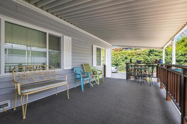 9 Pera Drive, Watsonville CA: https://media.crmls.org/mediaz/1eb4f8f8-9db8-46da-8b4d-7a00800674da.jpg