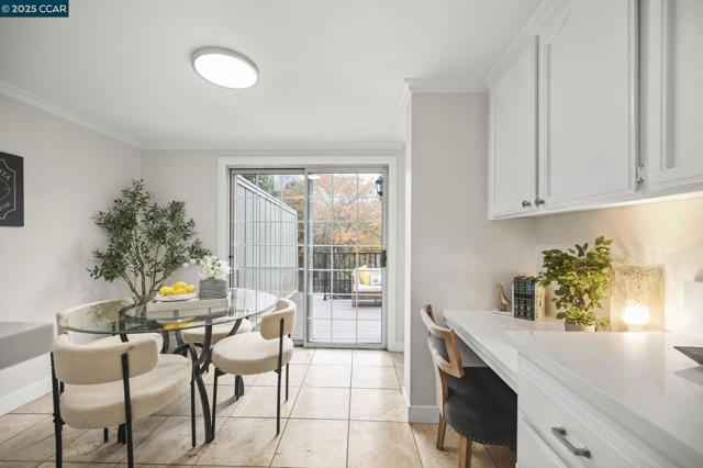 316 Mercury Way, Pleasant Hill CA: https://media.crmls.org/mediaz/1eb5adb7-579c-451b-a5bc-81380eb6e5f0.jpg