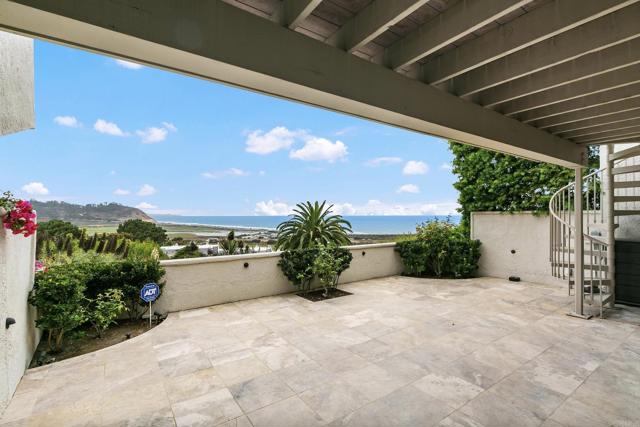 13208 Caminito Mar Villa, Del Mar CA: https://media.crmls.org/mediaz/1eb86215-42b0-4e17-b0d7-d08b8bc54162.jpg