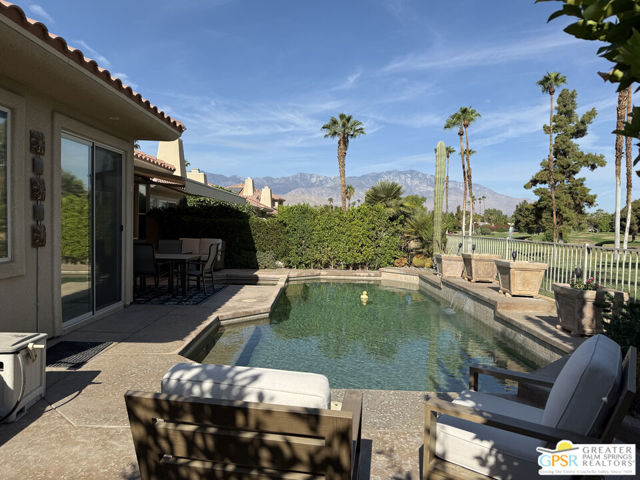 154 Kavenish Drive, Rancho Mirage CA: https://media.crmls.org/mediaz/1eb862cd-e28a-4edc-a86b-8ea9f71ce83b.jpg