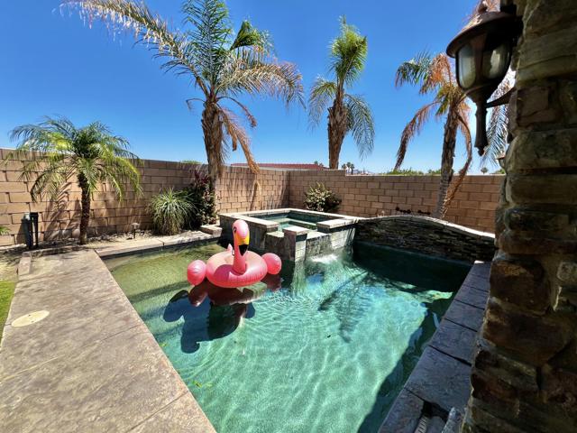 82222 Pinyon Avenue, Indio CA: https://media.crmls.org/mediaz/1eb8b5ed-8bec-4153-9f0e-74e0b7e008c6.jpg