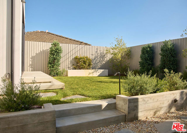 7841 Stewart Avenue, Los Angeles CA: https://media.crmls.org/mediaz/1eb8d949-f3a4-4533-9678-6f0086b2d349.jpg