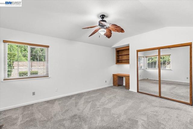 27000 S Hillview St, Tracy CA: https://media.crmls.org/mediaz/1eb93935-d27a-4984-8316-071c53e3210d.jpg