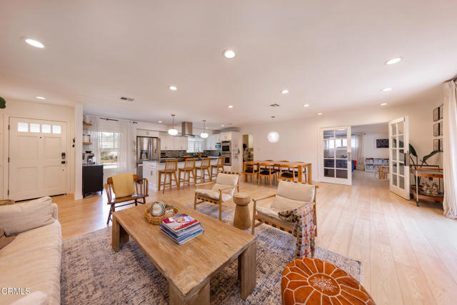 1009 Grandview Avenue, Ojai CA: https://media.crmls.org/mediaz/1eb94c7a-c193-4d41-a194-e5ab6964c9e0.jpg