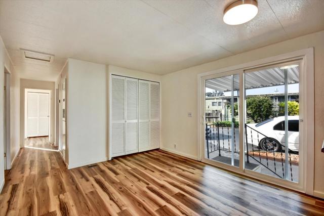 17 Pepperwood Way, Soquel CA: https://media.crmls.org/mediaz/1eb9be6a-50f5-42cc-96b7-772c503c834e.jpg