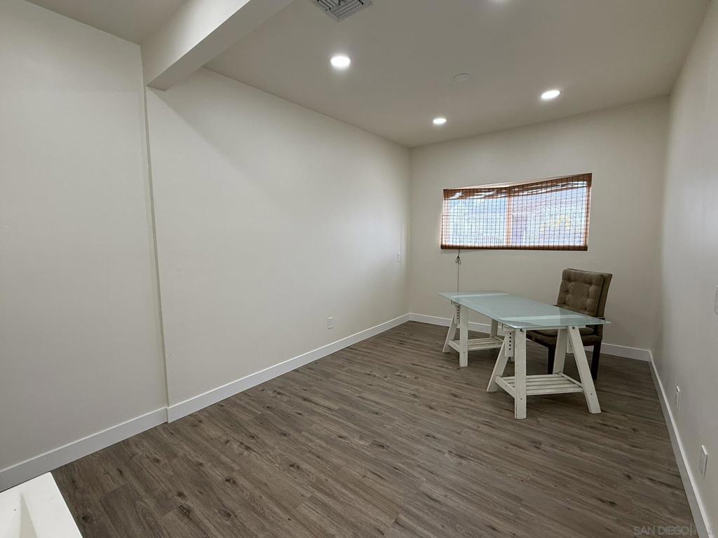 MLS #250033249SD image #18