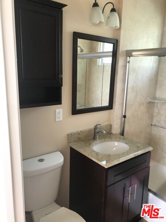 25164 Malibu Road, Malibu CA: https://media.crmls.org/mediaz/1ebbac0f-6d02-4522-9ab2-1382354a8657.jpg
