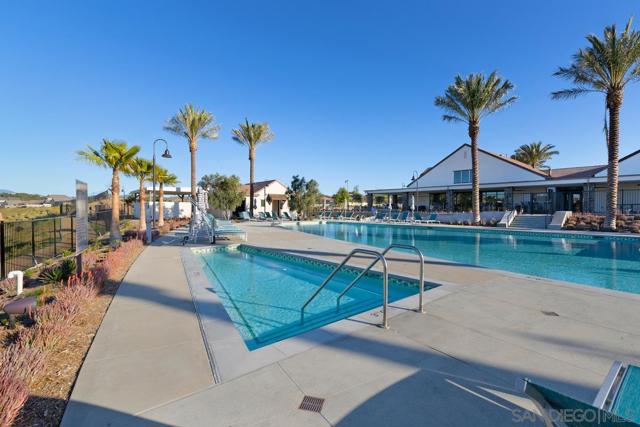 32082 Sedge Way, Temecula CA: https://media.crmls.org/mediaz/1ebc838d-1a9b-4936-9478-26b21beb8a66.jpg