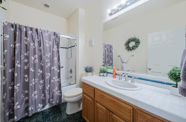 1818 Lancashire Drive, Salinas CA: https://media.crmls.org/mediaz/1ebcf82c-ae74-416b-acaa-abe73cf8b731.jpg