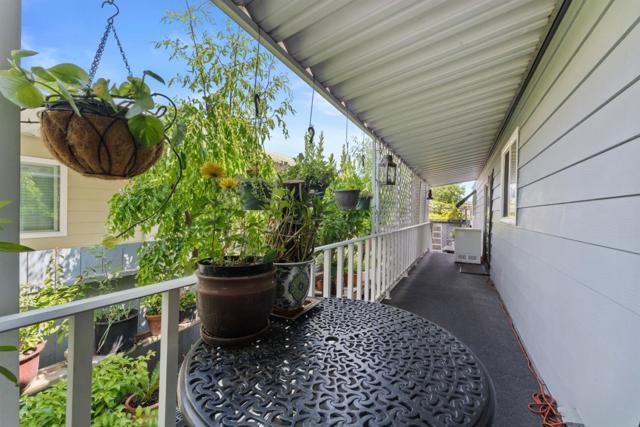 3637 Snell Avenue, San Jose CA: https://media.crmls.org/mediaz/1ebdc27e-d74a-4dd0-a422-fe9e26532594.jpg