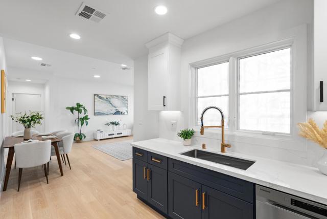 560 El Camino Real, San Carlos CA: https://media.crmls.org/mediaz/1ebe3a2f-8167-4b68-90e3-d1452a0fff51.jpg