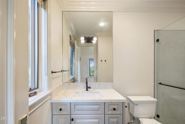 Detail Gallery Image 37 of 44 For 980 Ellington Ln, Pasadena,  CA 91105 - 4 Beds | 4 Baths