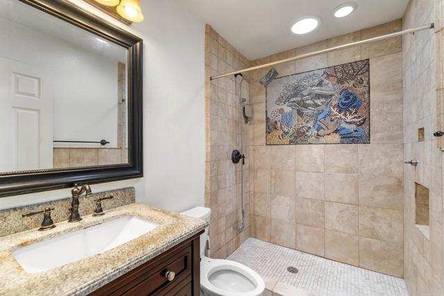 1049 Boulder, Oceanside CA: https://media.crmls.org/mediaz/1ec1775c-c4bd-4633-99c9-e2e57440a921.jpg