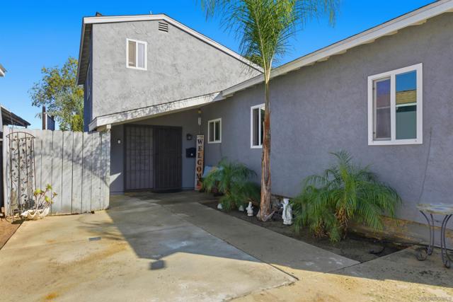 1178 Eucalyptus Dr, El Cajon CA: https://media.crmls.org/mediaz/1ec1ff8a-3538-44f5-b263-11596dee87f6.jpg