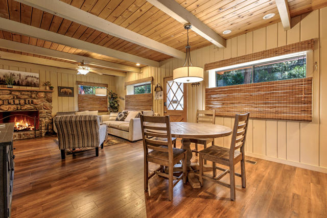 Image 16 of 50 For 52172 Acorn Lane