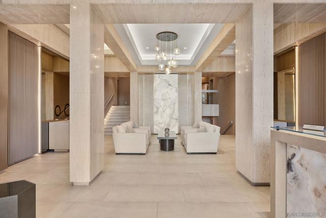 Image 3 of 46 For 1810 Avenida Del Mundo  703