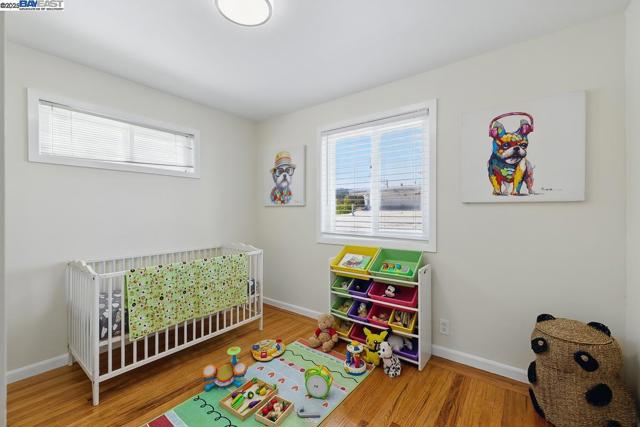 232 Longford Dr, South San Francisco CA: https://media.crmls.org/mediaz/1ec32573-5f9e-48cc-b2a9-3933a7e0e7b3.jpg