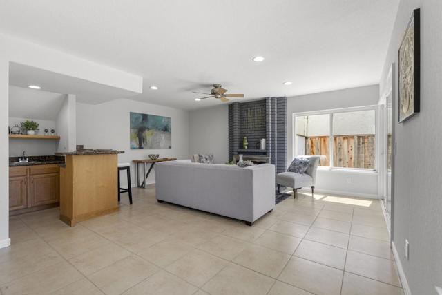 791 Pelleas Lane, San Jose CA: https://media.crmls.org/mediaz/1ec33011-bfad-4dc7-a236-0e5ac2846b0b.jpg