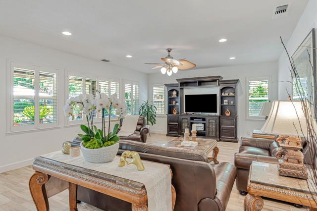 1188 Viognier Way, Gilroy CA: https://media.crmls.org/mediaz/1ec33c4d-2829-439d-9037-ea6ed9adfe51.jpg
