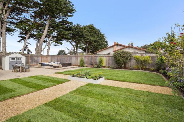 207 Nelson Avenue, Pacifica CA: https://media.crmls.org/mediaz/1ec40335-b108-42b6-83d9-f9162f2f9a8e.jpg