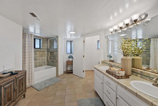 126 Via Novella, Aptos CA: https://media.crmls.org/mediaz/1ec481a8-5282-43a4-b5d3-1a975d1099a7.jpg