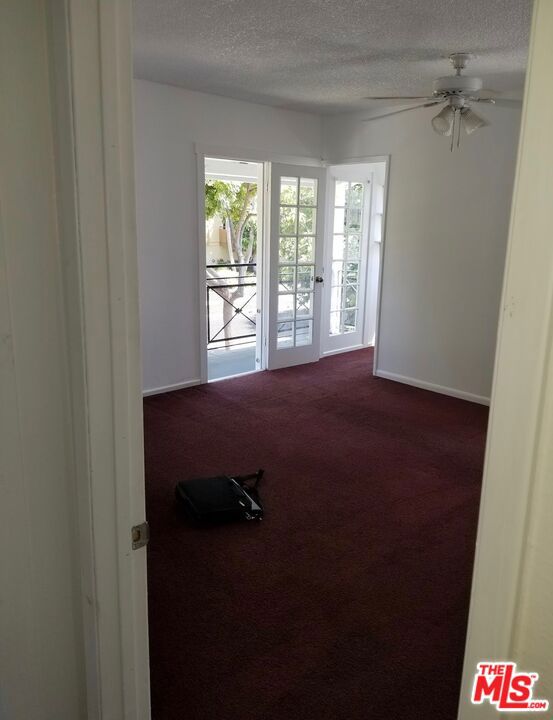 6640 Leland Way, Los Angeles CA: https://media.crmls.org/mediaz/1ec48cad-3c58-48d4-82b7-217751acb6f2.jpg