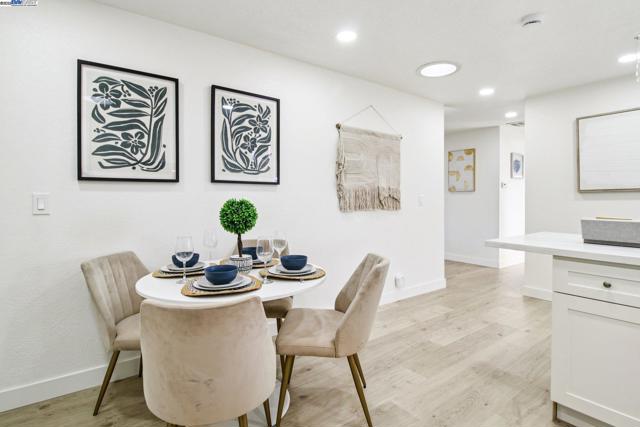 35593 Cleremont Dr, Newark CA: https://media.crmls.org/mediaz/1ec506fd-e810-48f4-a2bc-05aace790ef8.jpg