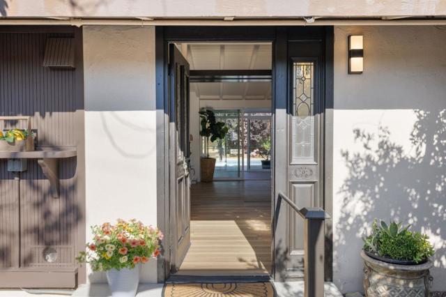 814 Gail Avenue, Sunnyvale CA: https://media.crmls.org/mediaz/1ec572a2-22c4-45b0-af00-e8f196128d7a.jpg