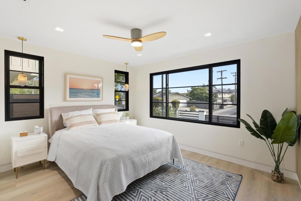 MLS #250043261SD image #16