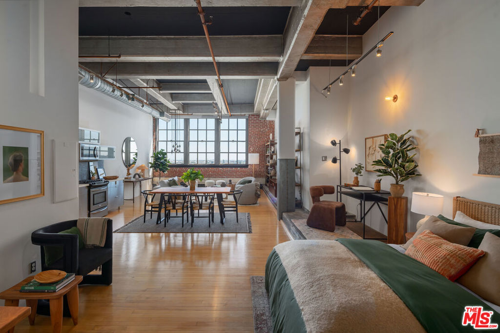 1850 Industrial Street #510