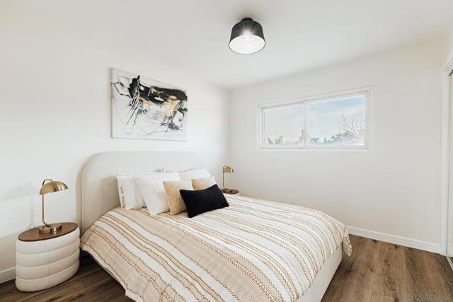 3624 Governor Dr, San Diego CA: https://media.crmls.org/mediaz/1ec6f92e-a516-4342-95d2-2f6c38be2ca2.jpg