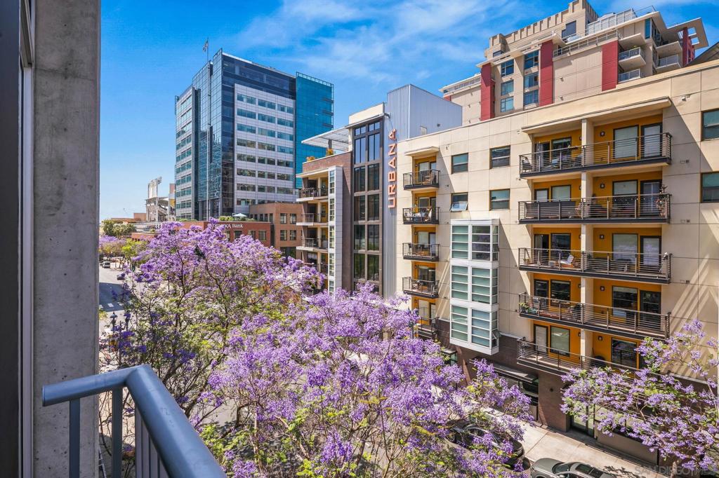 1025 Island - photo 18