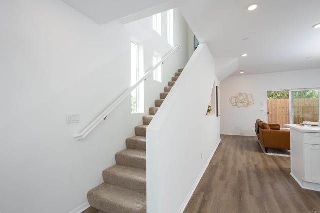 Detail Gallery Image 14 of 31 For 4982 Ocean View Bld, San Diego,  CA 92113 - 3 Beds | 2/1 Baths