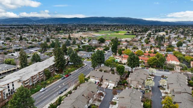 3728 Europe Court, Santa Clara CA: https://media.crmls.org/mediaz/1ec7af54-44ac-4191-9ed3-f5d16eab2b1a.jpg
