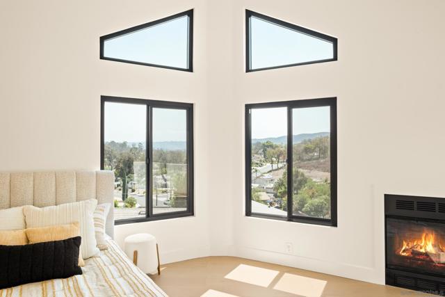 15032 Heath Dr, Poway CA: https://media.crmls.org/mediaz/1ec847c7-ad19-4bbe-b2ec-0597a37e1141.jpg