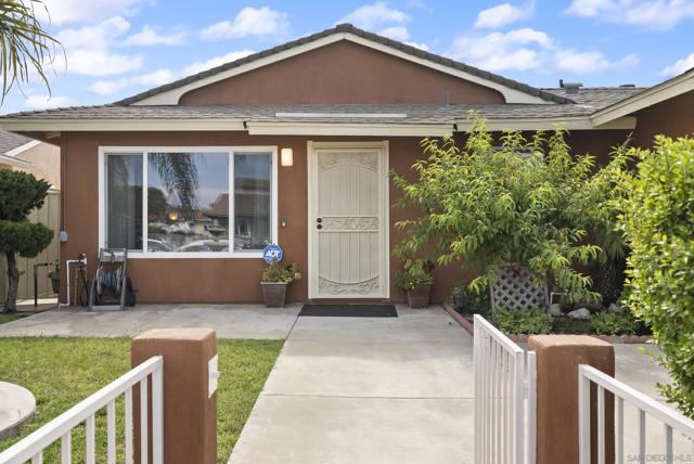 770 Kedzie Ave, San Diego CA: https://media.crmls.org/mediaz/1eca02ed-c534-49fd-93e4-8e2914d32dce.jpg