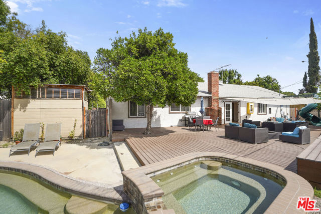 7017 Vicky Avenue, West Hills CA: https://media.crmls.org/mediaz/1eca56ad-3f1b-4a89-b4c2-285132830591.jpg