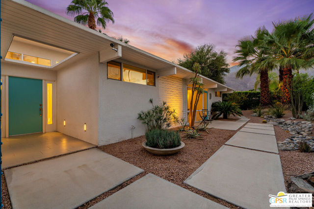 1355 E Sunny Dunes Road, Palm Springs, CA 92264